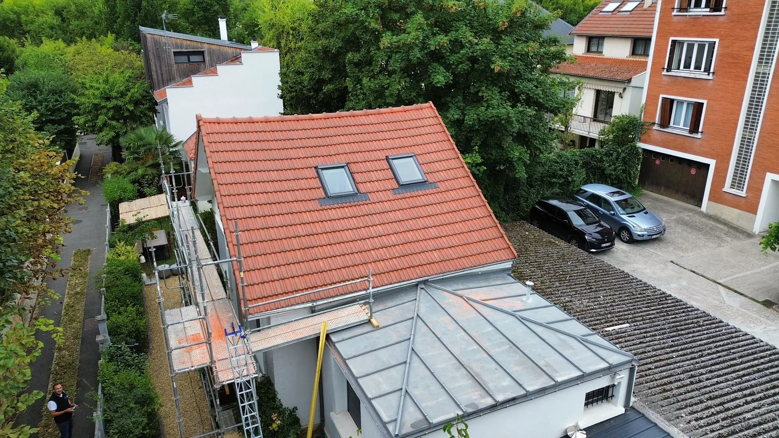 Réfection de toiture en tuiles canal avec pose de velux — Toiture tuile